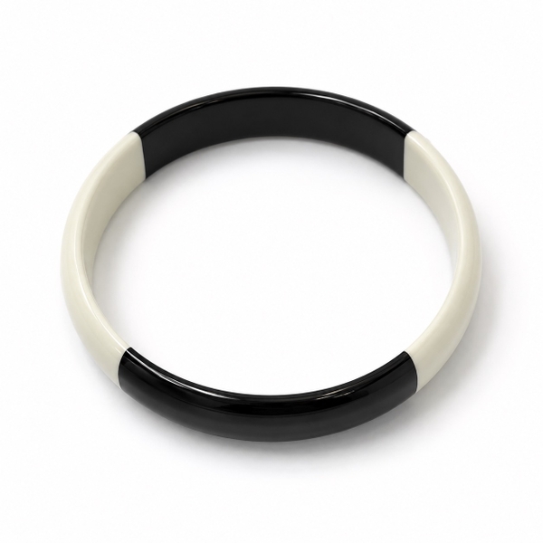 AZIET -  Buffalo Horn & Lacquer Medium Flat Bracelet in White