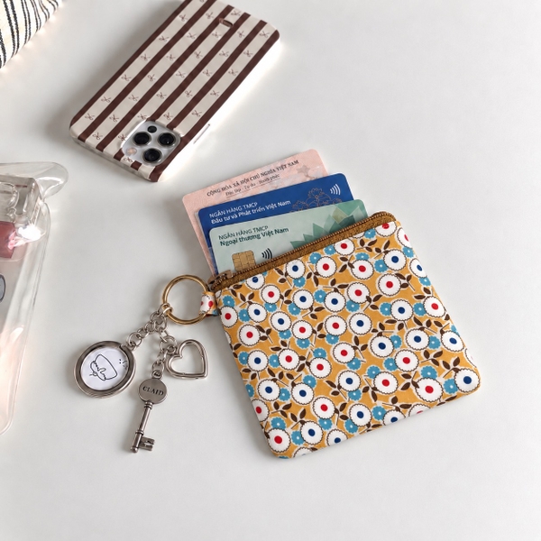 RỪNG HANDMADE - 'Vintage Daisy Garden' Wallet Keychain With Zipper