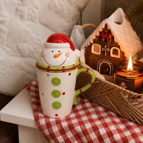 CHRISTMAS - Ceramic Tall Mug With Lid in Snowman