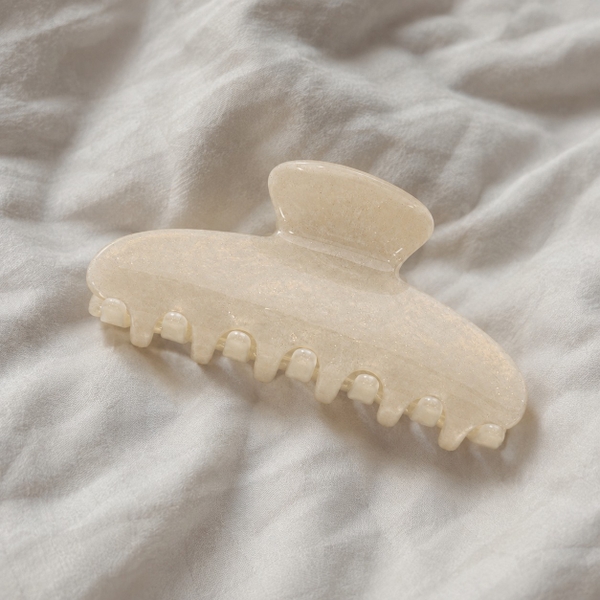 HAIR ACCESSORY - Heirloom Hair Claw in Shimmer White Marble