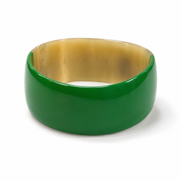 AZIET -  Buffalo Horn & Lacquer Large Flat Bracelet in Green