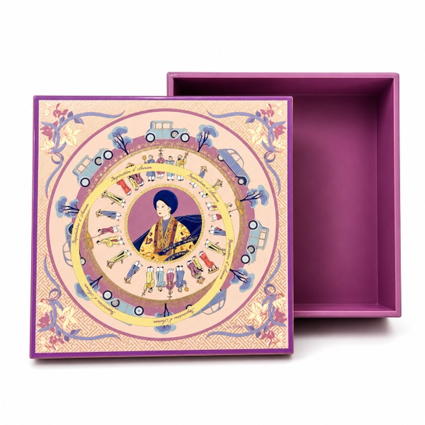 LA'ARTISAN - 'Nam Phương Hoàng Hậu / Queen Nam Phuong' Gold Plated Lacquer Box