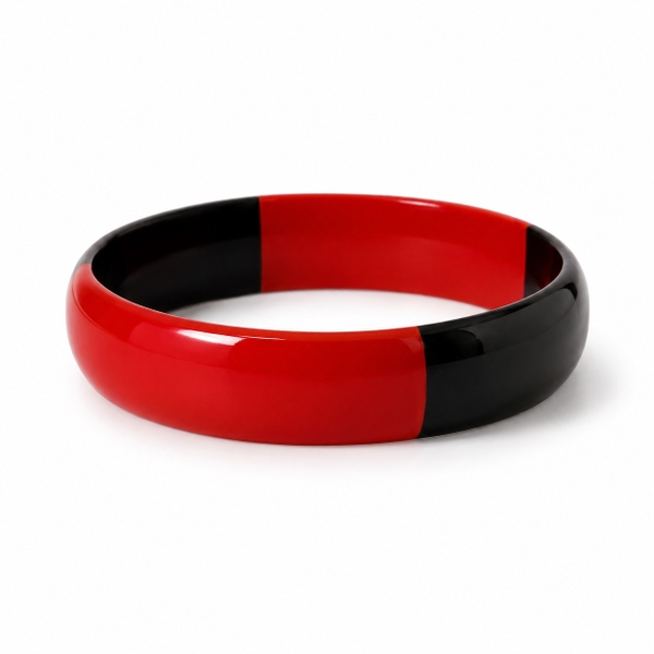 AZIET -  Buffalo Horn & Lacquer Medium Flat Bracelet in Red