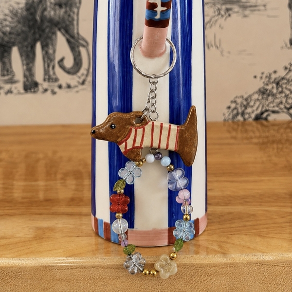 LINDO CRAFTS - Dog With Red Striped Shirt Keychain