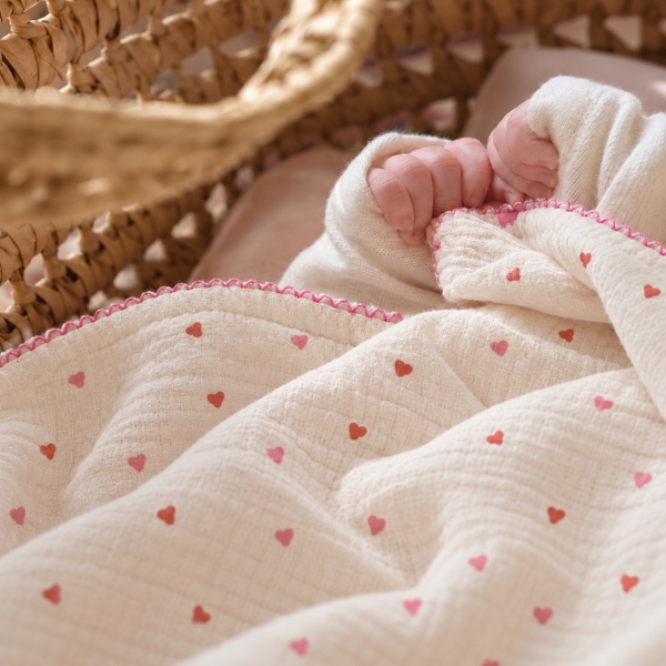 KID & BABY - Muslin Blanket in Pink Heart