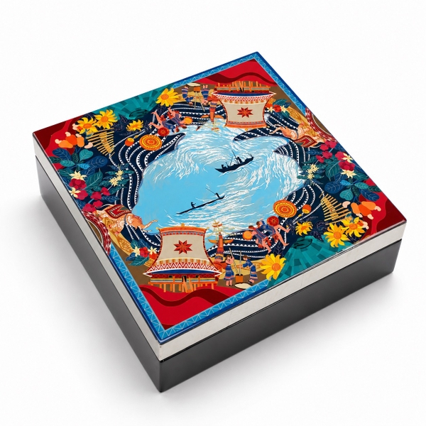 LA'ARTISAN - 'Biển Hồ Tây Nguyên' Gold Plated Lacquer Box