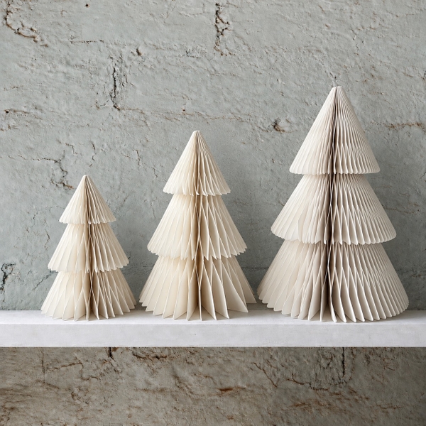 CHRISTMAS - Origami Decorative Paper Tree in White