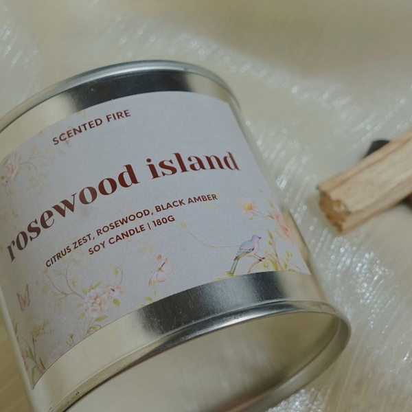 Scented Fire - ‘Rosewood Island’ Scented Candle