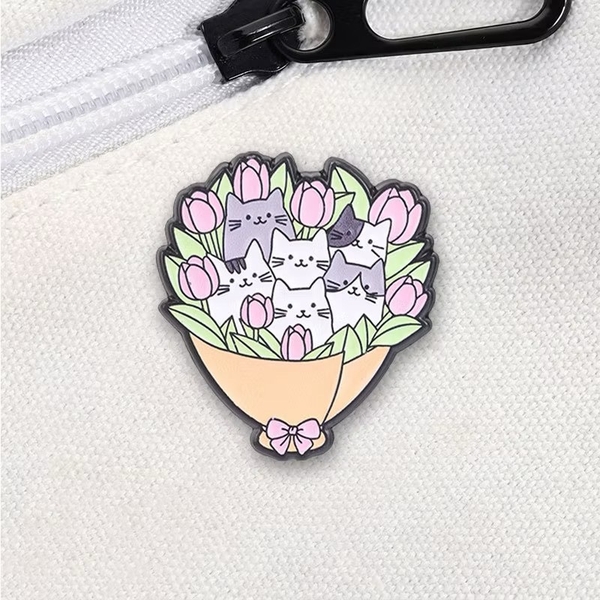 ENAMEL PIN - Cat Bouquet