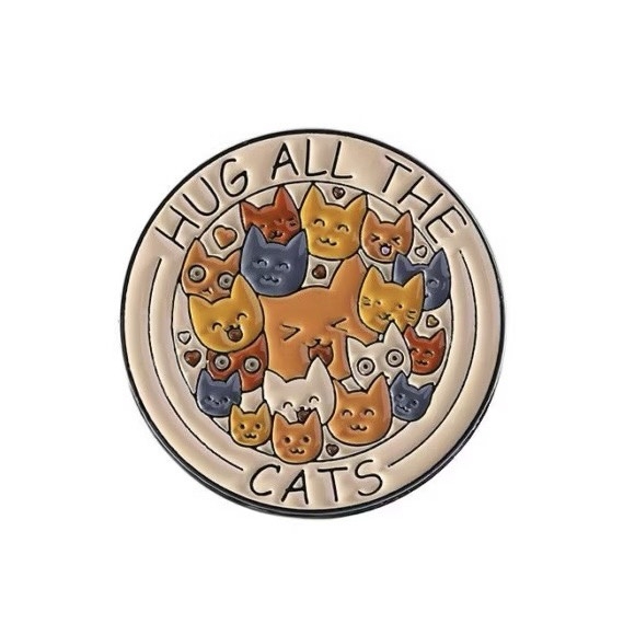 ENAMEL PIN - Hug All The Cats
