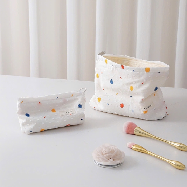 Make Up Purse - Colorful Polka Dot In White
