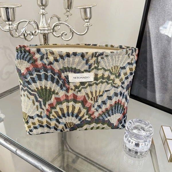 Make Up Purse - Colorful Fan Pattern
