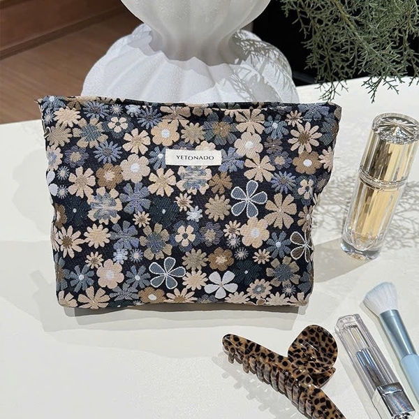 Make Up Purse - Tiny Flower in Navy