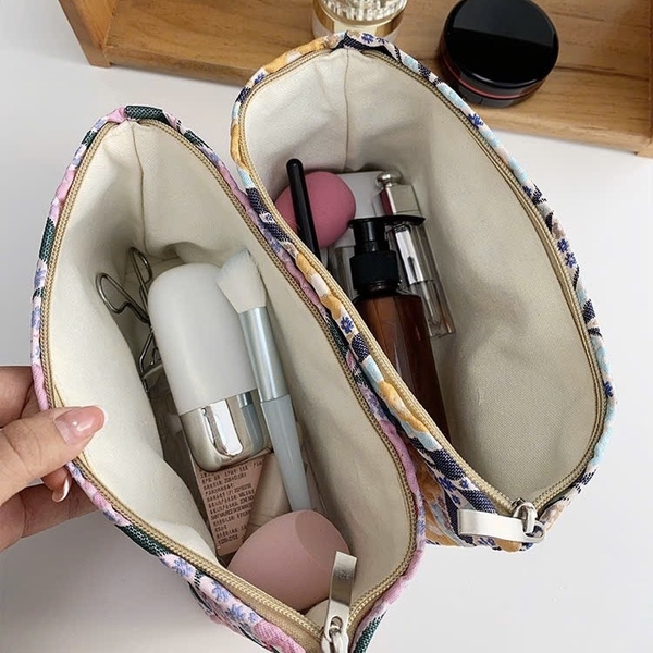 Make Up Purse - Pink Flower With Green Leaf