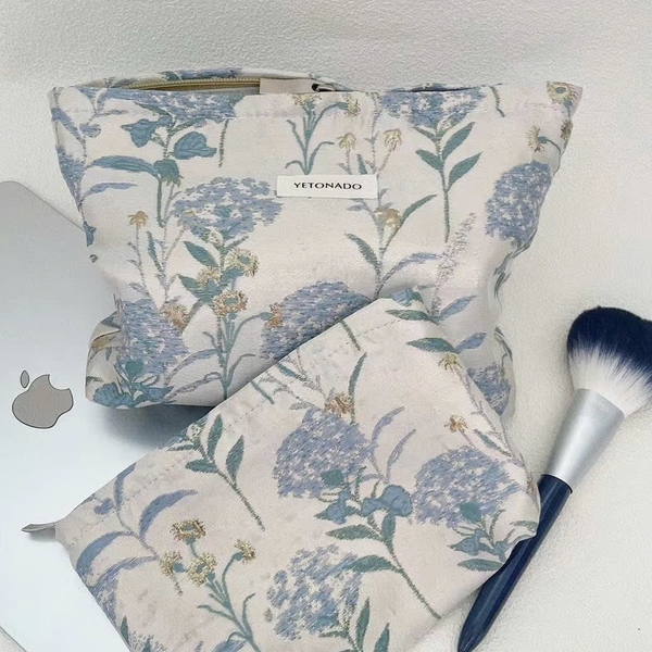 Make Up Purse - Blue Gliiter Flower