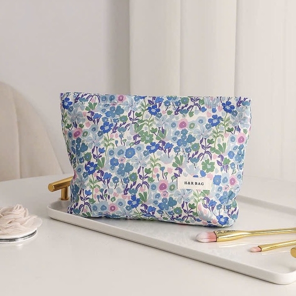 Make Up Purse - Tiny Blue Flower