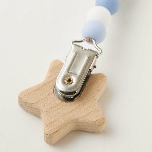 Baby ‘Star’ Macrame Pacifier Holder in Blue