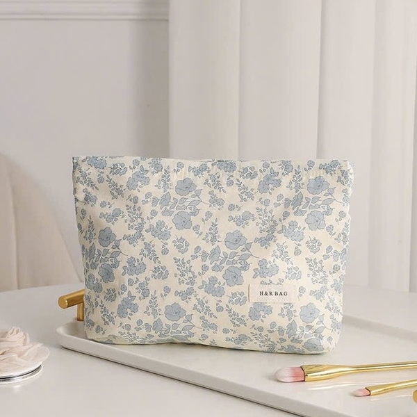Make Up Purse - Vintage Blue Flower