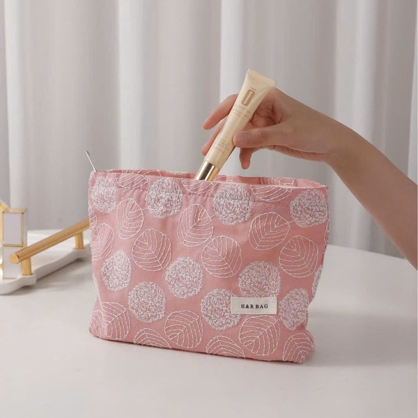 Make Up Purse - White Leaf In Pink