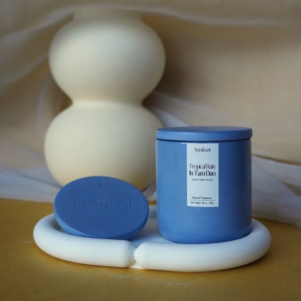 LUNASOL - 'Tropical Rain In Tam Dao' Scented Candle