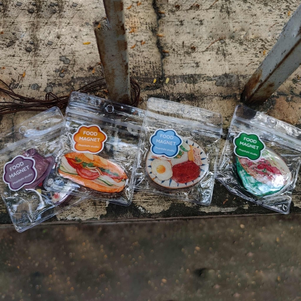 PHANHSHI STUDIO - ‘Bánh Mì’ Magnet