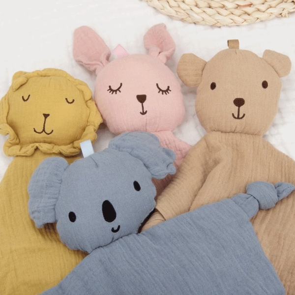 Muslin Comforter Blanket in Bunny