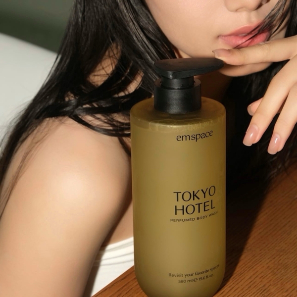 EMSPACE - Perfume Body Wash “TOKYO HOTEL” (580ml)