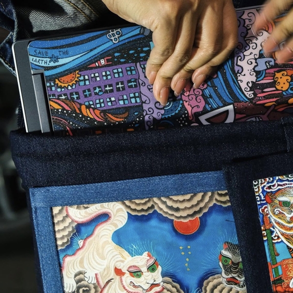 XLAND - “Ngu Ho” Laptop Crossbody Bag