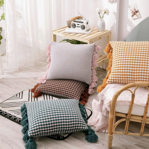 Sofa Pillow - Checked Green With Tassels
