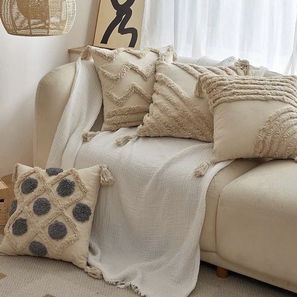 Sofa Pillow - Grey Dots With Tassels