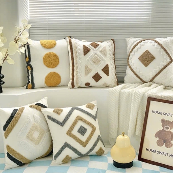 Sofa Pillow - Diamond Pattern in Brown