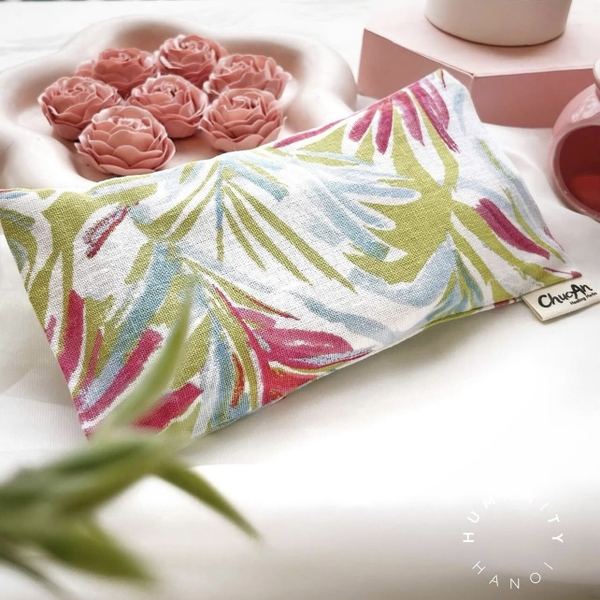 CHUC AN HEALING HERBS - Herbal Eye Pillow in Colorful Leaf