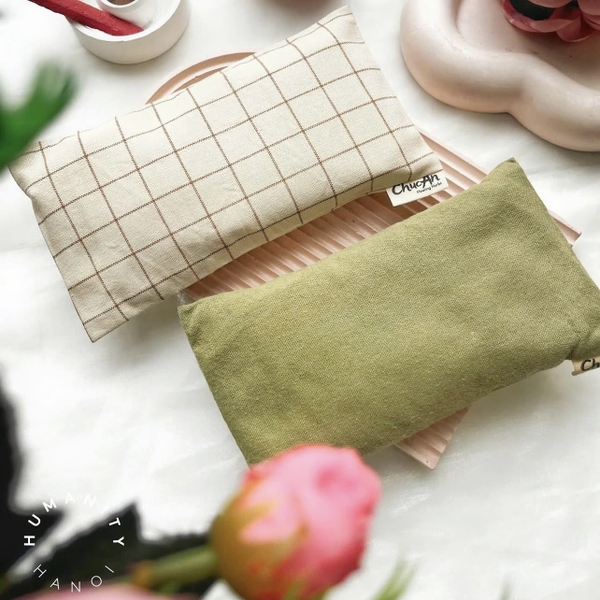 CHUC AN HEALING HERBS - Herbal Eye Pillow in Beige Gingham