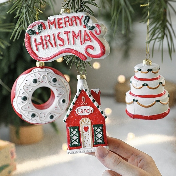 Poly Christmas Ornament - Birthday Cake