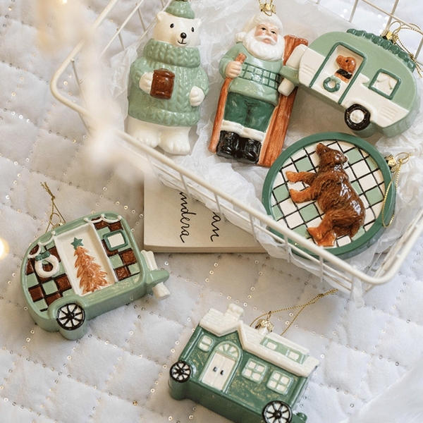 Poly Christmas Ornament - Brown Bear