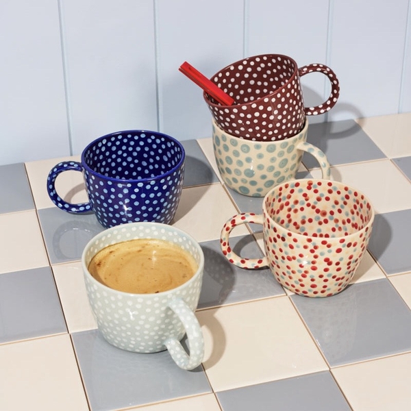 BÁT TRÀNG CERAMIC - Short Mug in Baby Blue Sprinkle