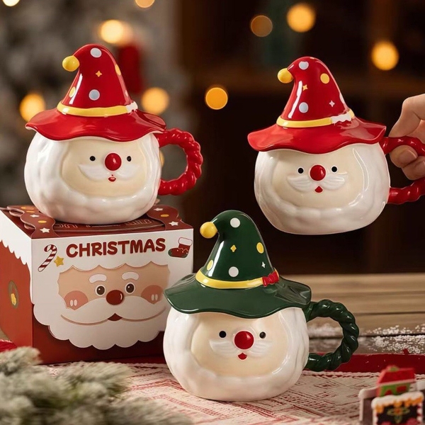 Christmas Mug With Lid - Santa Claus in Green