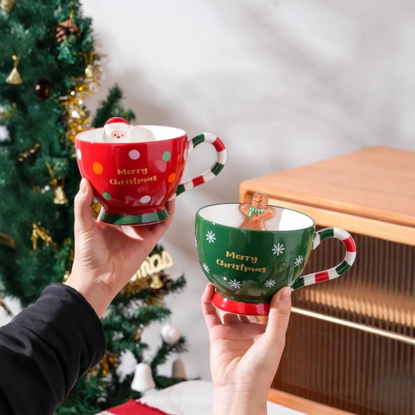 Christmas Mug - Gingerbread Man in Green