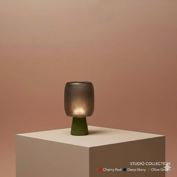 ILLU.3D Lighting - 3D Printing Pom Pom Lamp in Olive Green