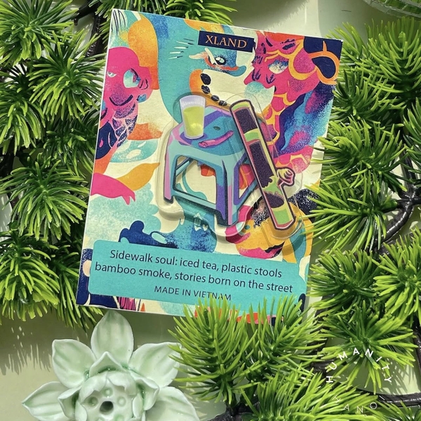 XLAND - "Plastic Chair" Pin