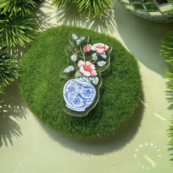 XLAND - Mini Pin "Flower Vase"
