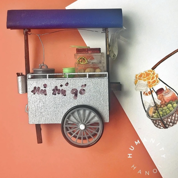NHA TIN - 'Xe Hủ Tíu - Hu Tieu Vendor Cart' Magnet