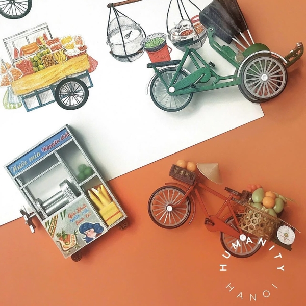 NHA TIN - 'Xe Trái Cây - Fruit Vendor Cart' Magnet In Blue