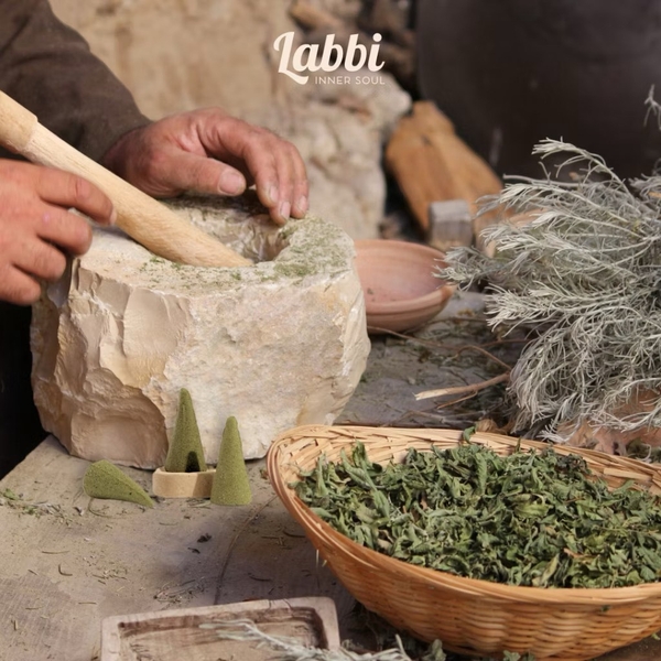 LABBI - ‘Forest Pine’ Cone Incense