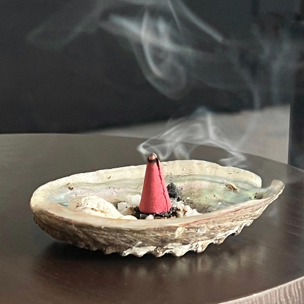 LABBI - ‘Rose Sage’ Cone Incense