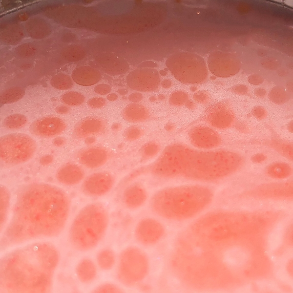 LABBI - ‘First Spring In Japan’ Fizzy Bath Bombs