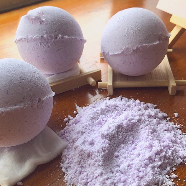 LABBI - ‘Dreamer’ Fizzy Bath Bombs