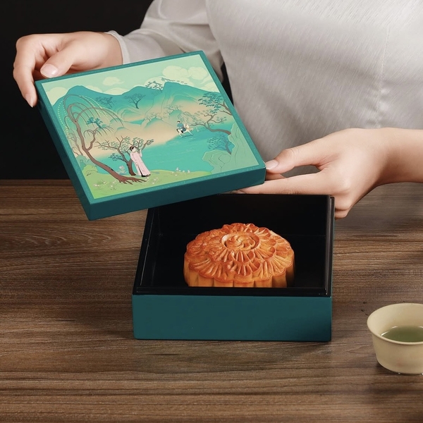 LA'ARTISAN - ‘Đoàn Thị Điểm’ Lacquer Box