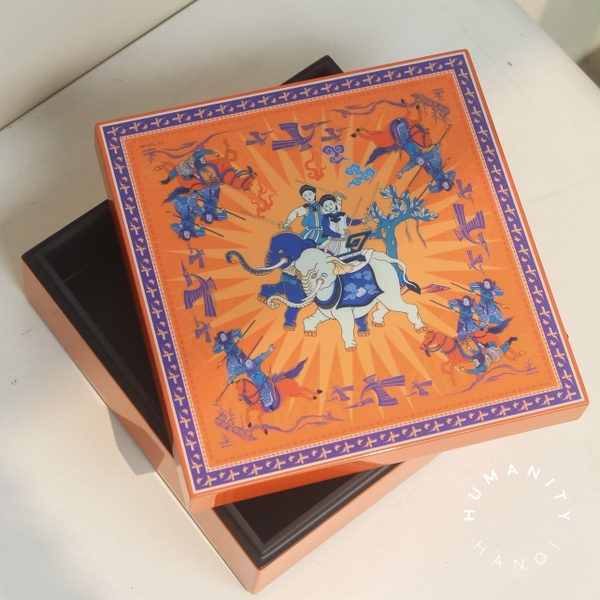 LA'ARTISAN - ‘Hai Bà Trưng / The Trung Sisters’ Lacquer Box