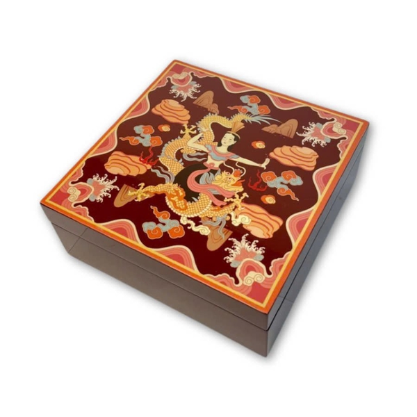 LA'ARTISAN - ‘Mẹ Âu Cơ - Mother Au Co" Lacquer Box